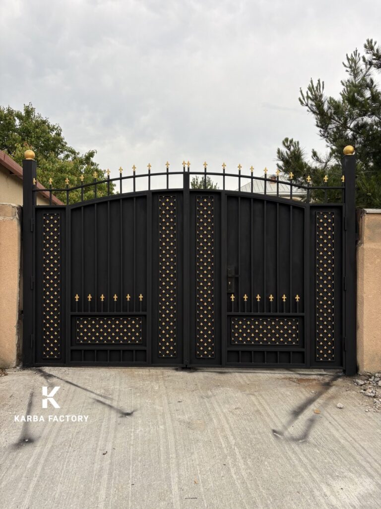 Ornamental driveway gate