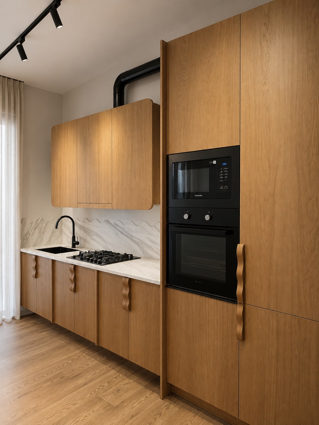 Oak kitchen