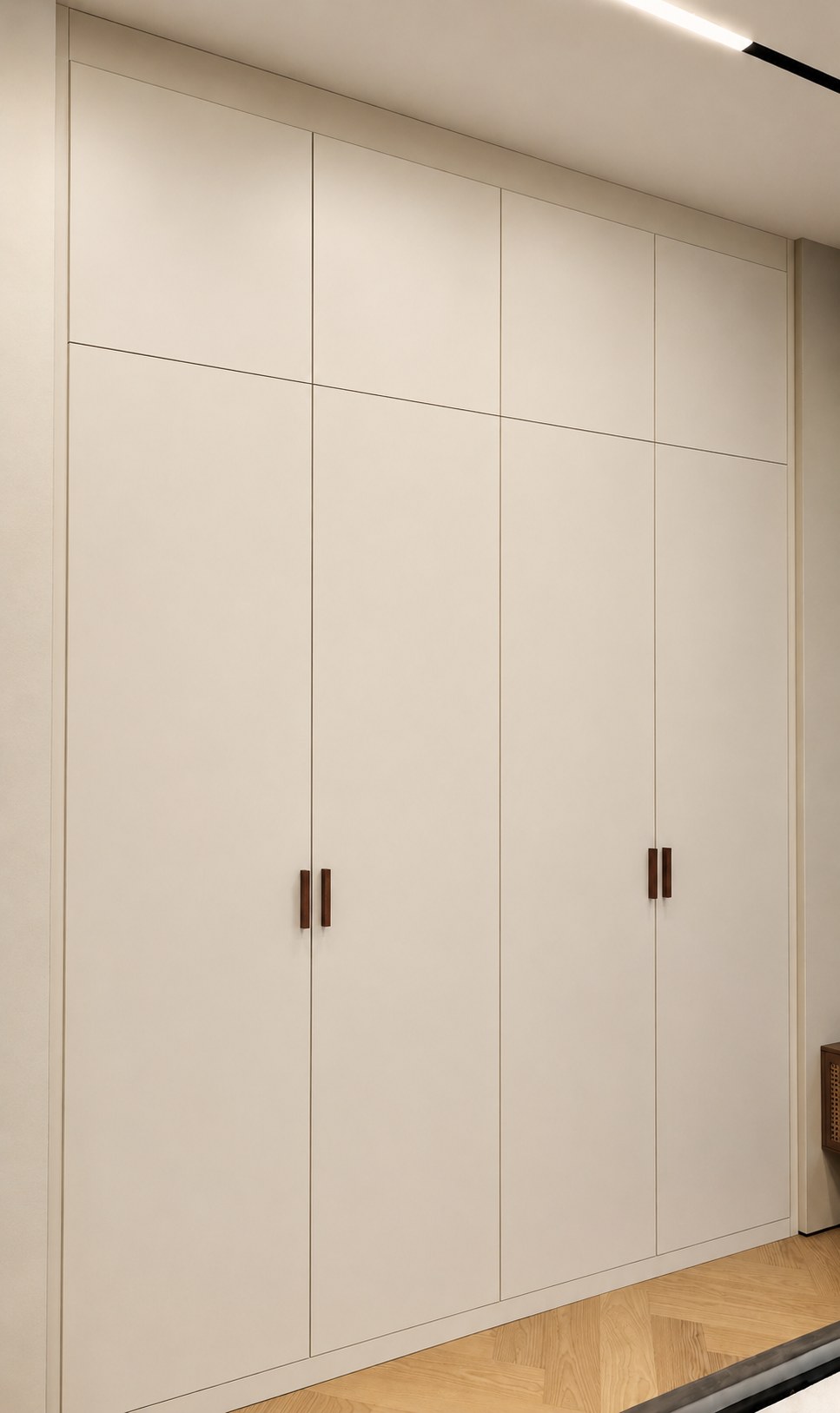 Cream fitted wardrobe